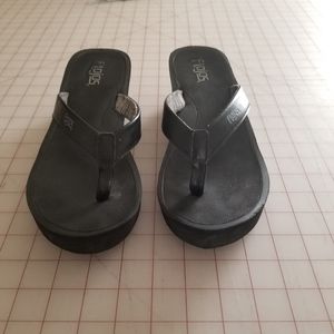 Flogos flip flops very soft wedges